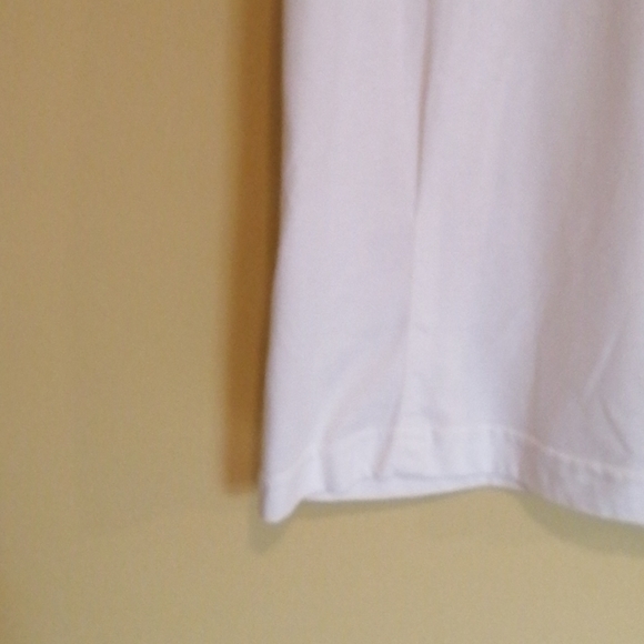 Liz sport white fitted top ,size Medium - Picture 2 of 3